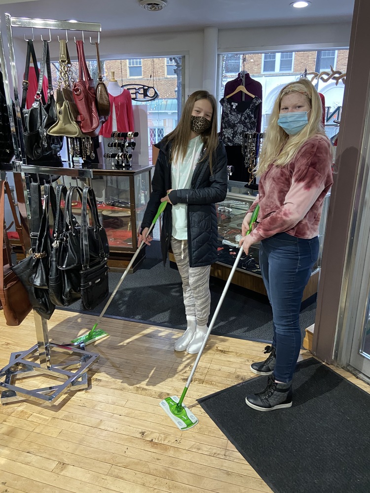 The Nest Student Volunteers